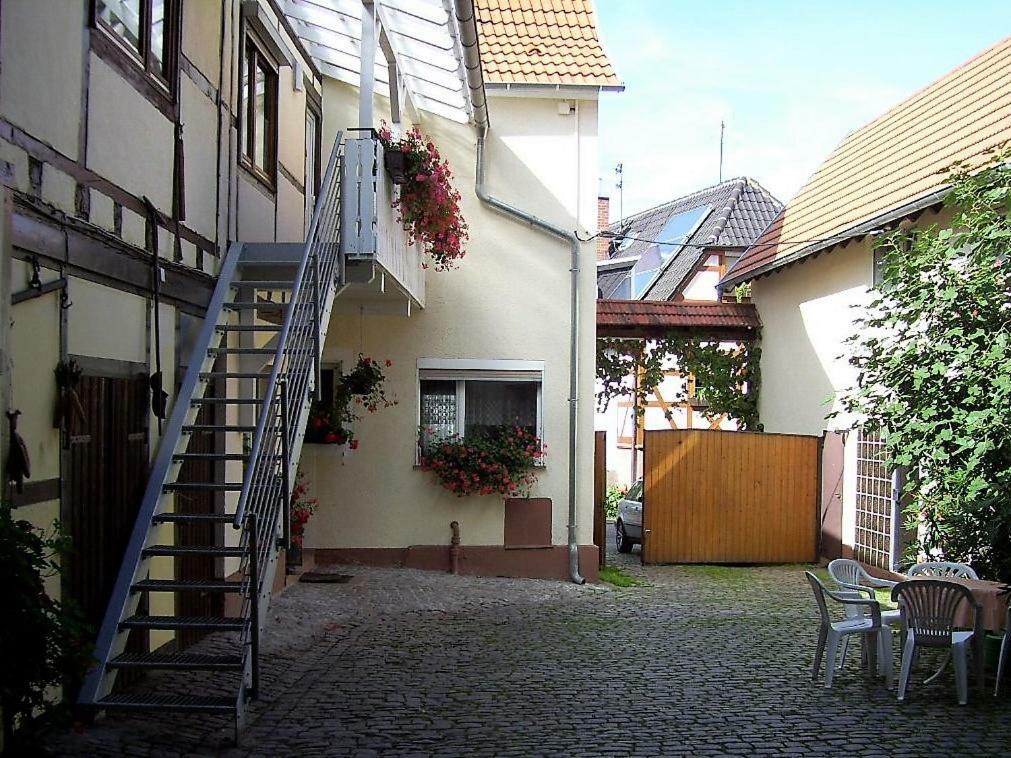 Weingut & Gaestehaus Nagel Kapellen-Drusweiler Экстерьер фото